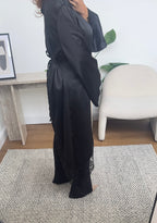HAUT ASYMÉTRIQUE DENTELLE DÉTAIL NOIR - JAIA