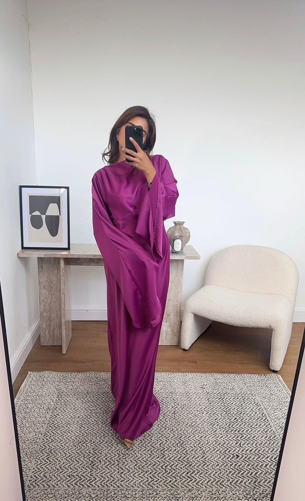 ROBE LONG ÉVASÉ MANCHES QUEUE DE POISSON MAGENTA - DION