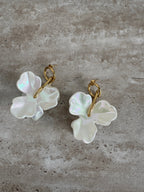FLEUR IVOIRE BOUCLES D'OREILLES