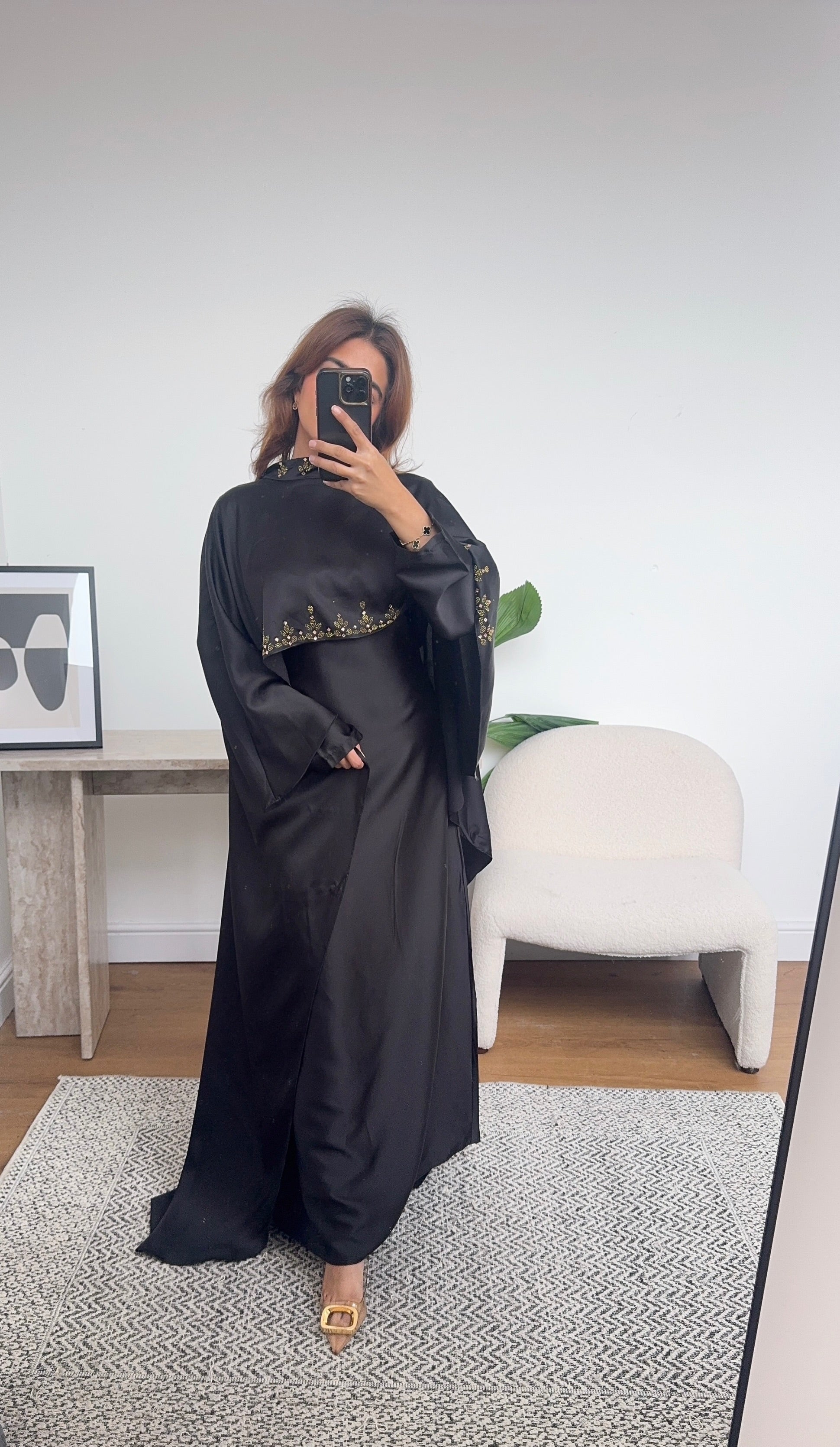 ROBE CAPE COL MONTANT NOIR - NOOR