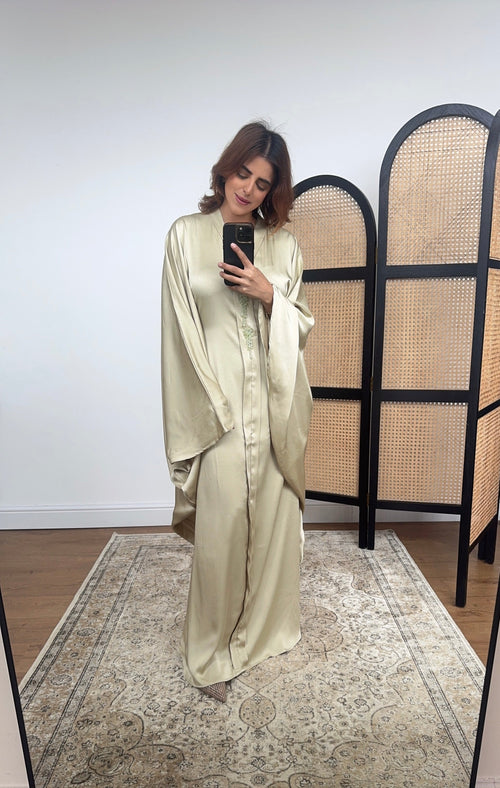 CAFTAN PAPILLON VERT AVEC BEADWORK - AYMA