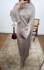 ROBE SATIN TAUPE AVEC DENTELLE FOULARD - MALIKA