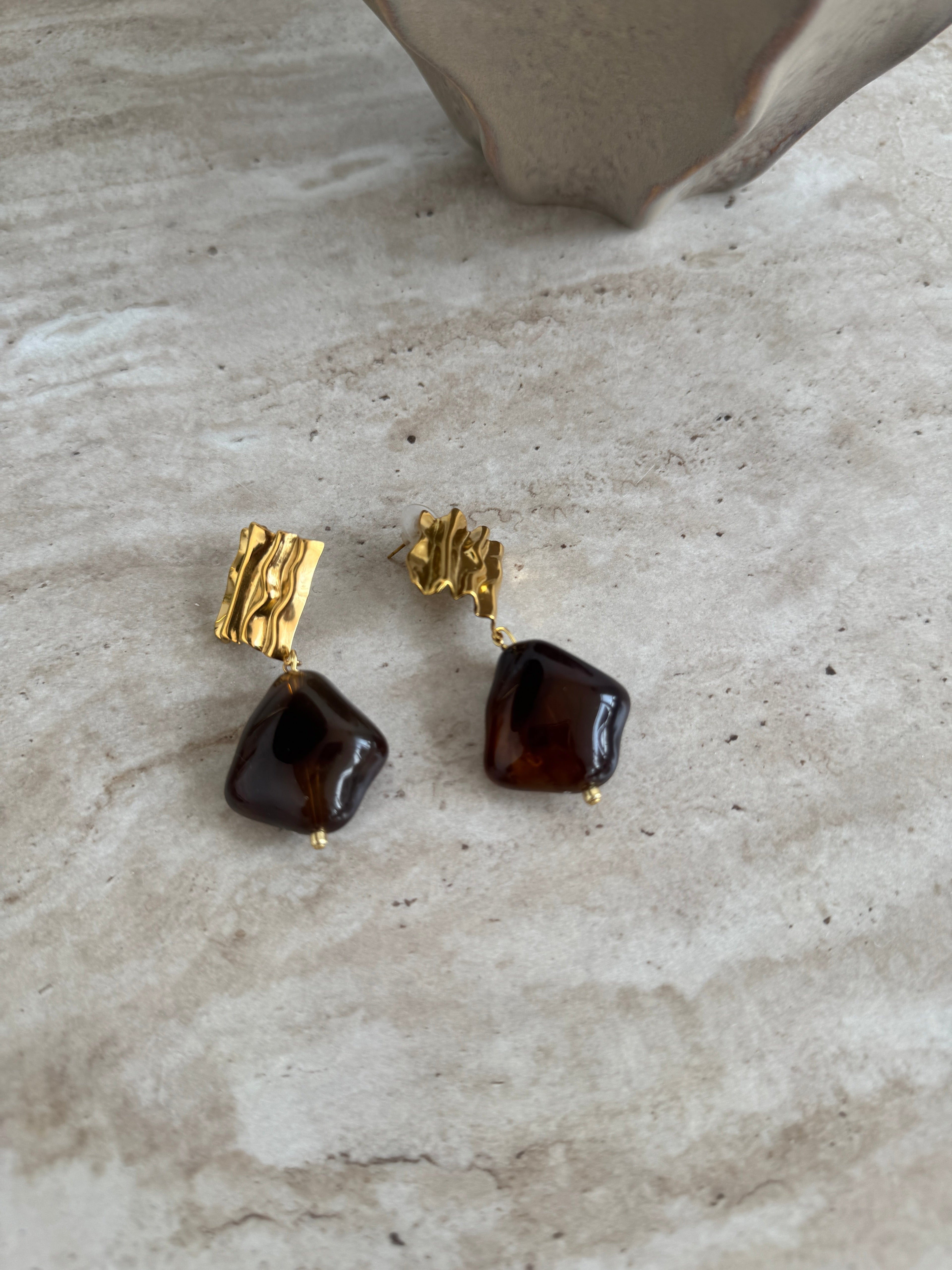 BOUCLES MARRON/PIERRE D'OREILLES