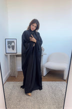 ROBE COL MONTANT LONG NOIR AVEC COL FOULARD - LAYA
