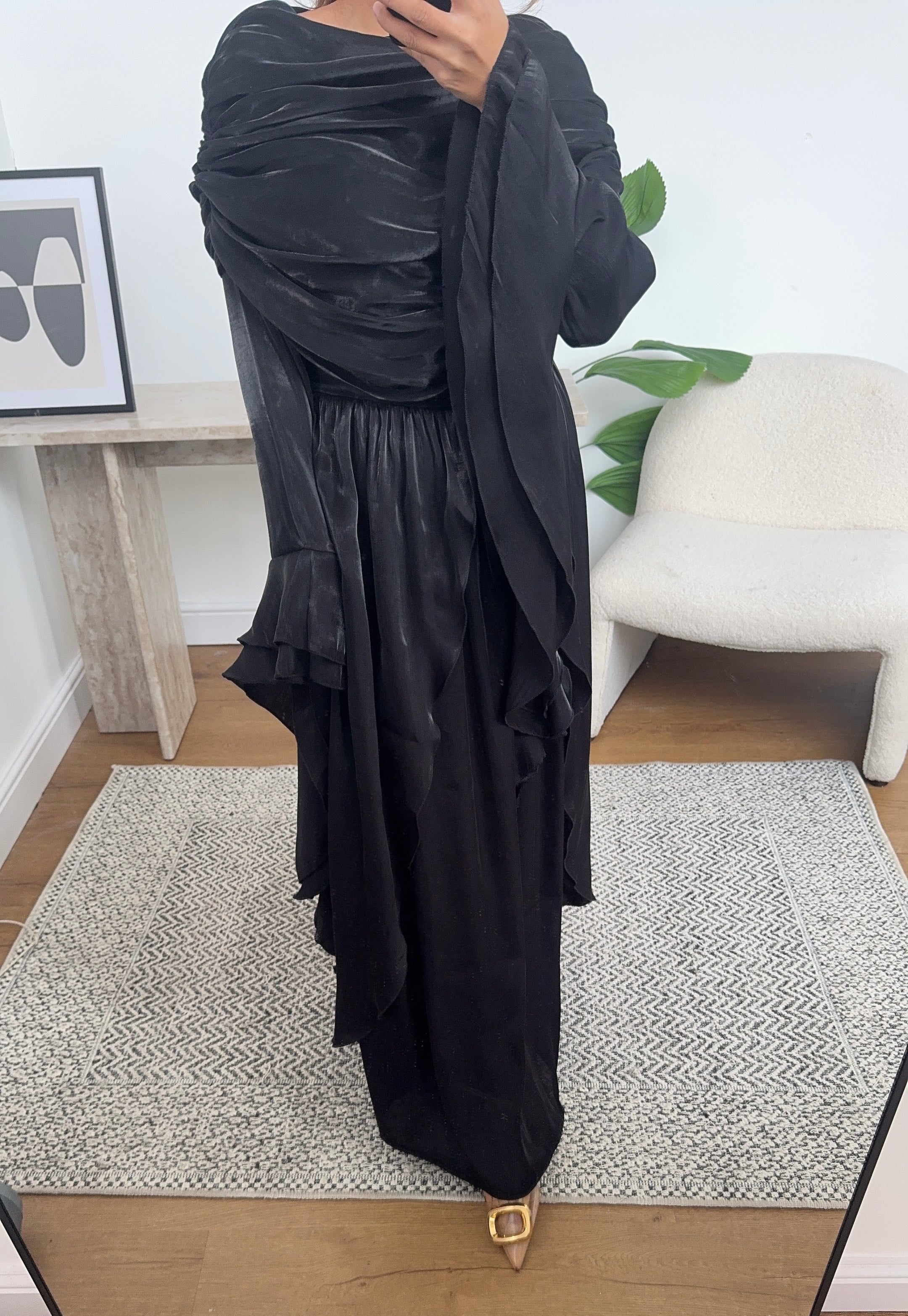 ROBE ÉVASÉ MANCHES NOIR - GRECIA
