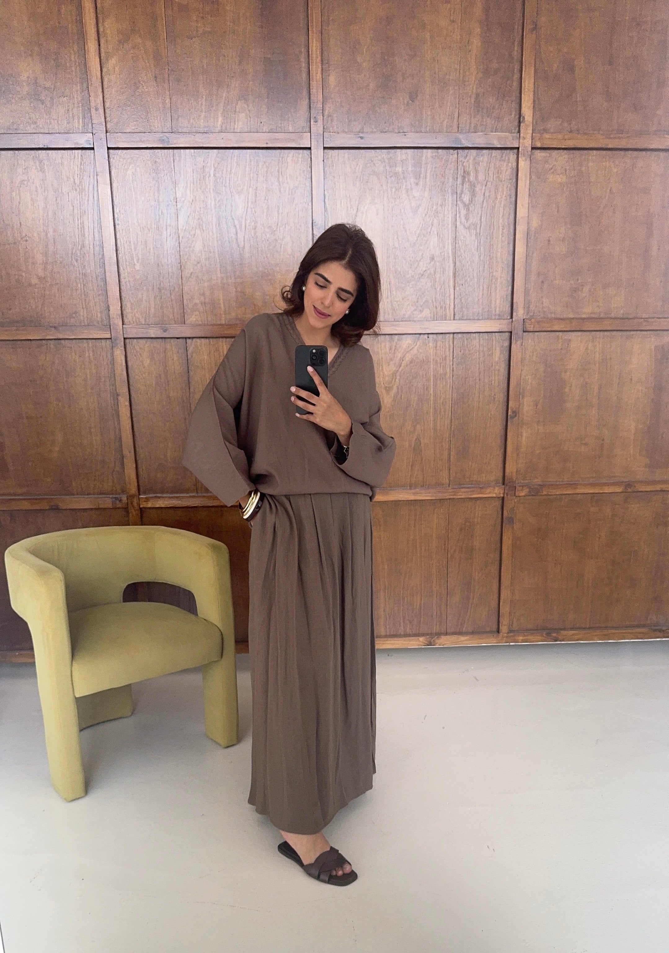 ENSEMBLE TRESSÉ V COL TAUPE - MIRYA