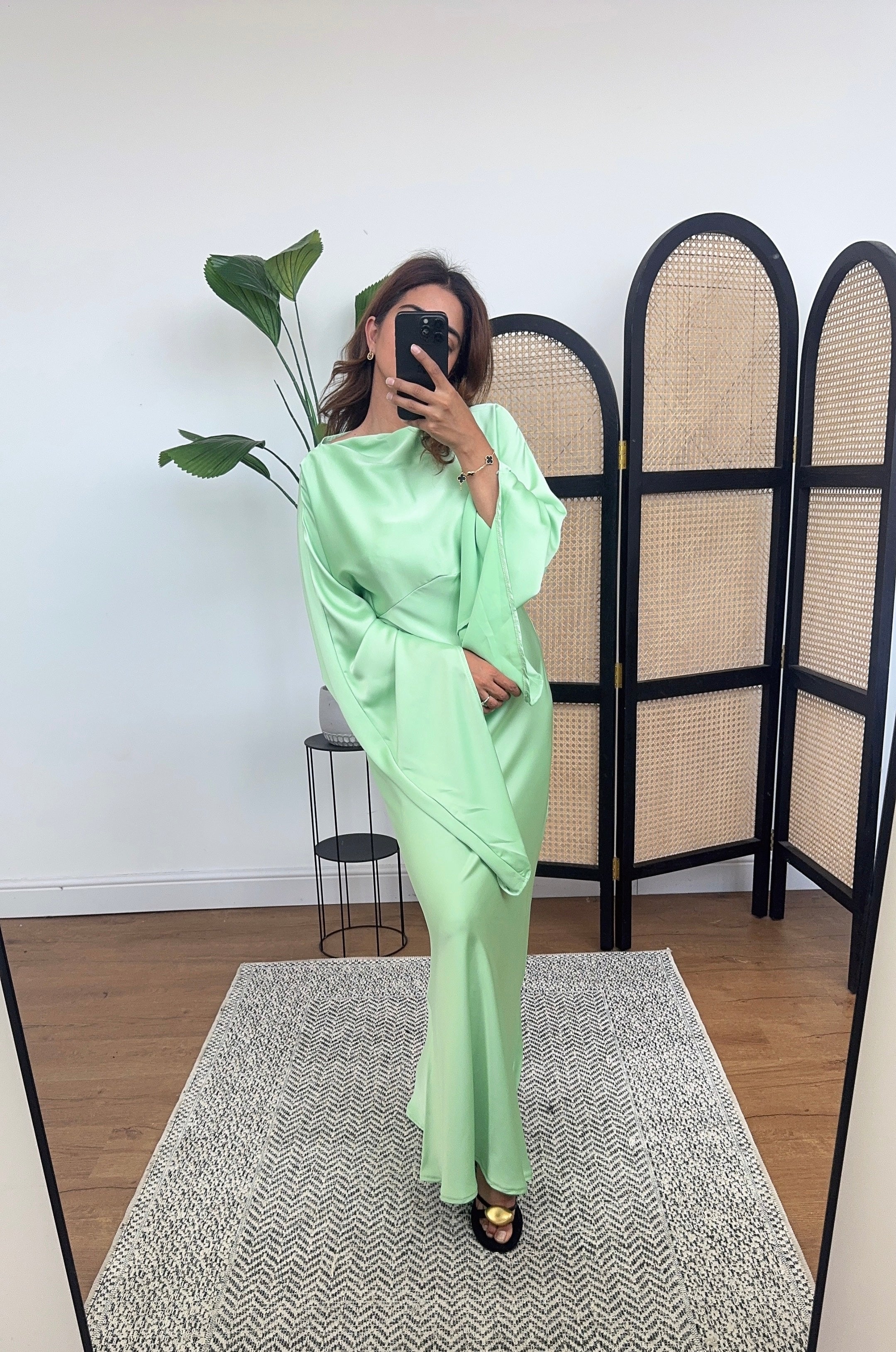 CLAIR MENTHE QUEUE DE POISSON ROBE AVEC DOS NOUÉ CEINTURE - DION