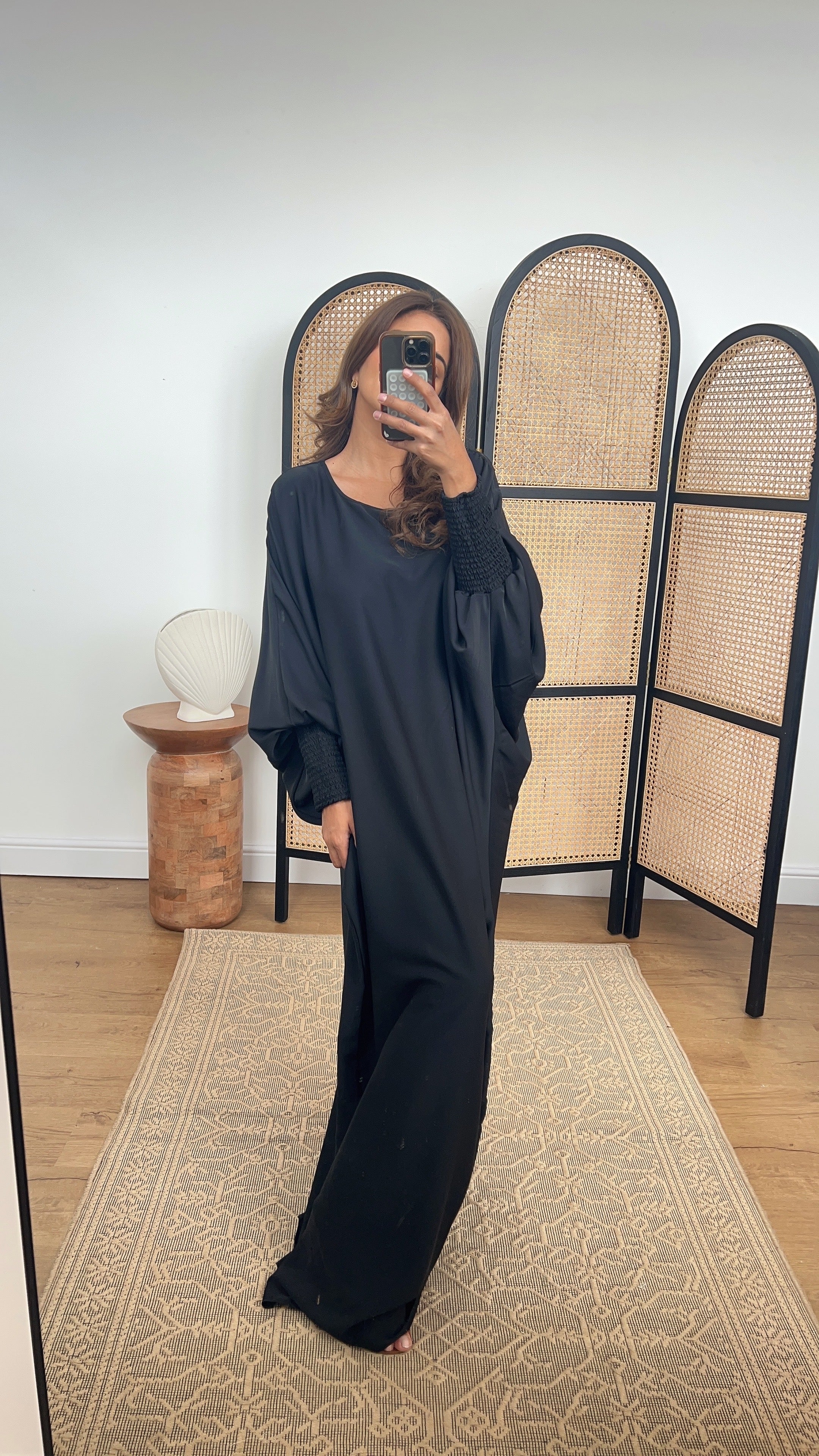 DINA ABAYA EN NOIR