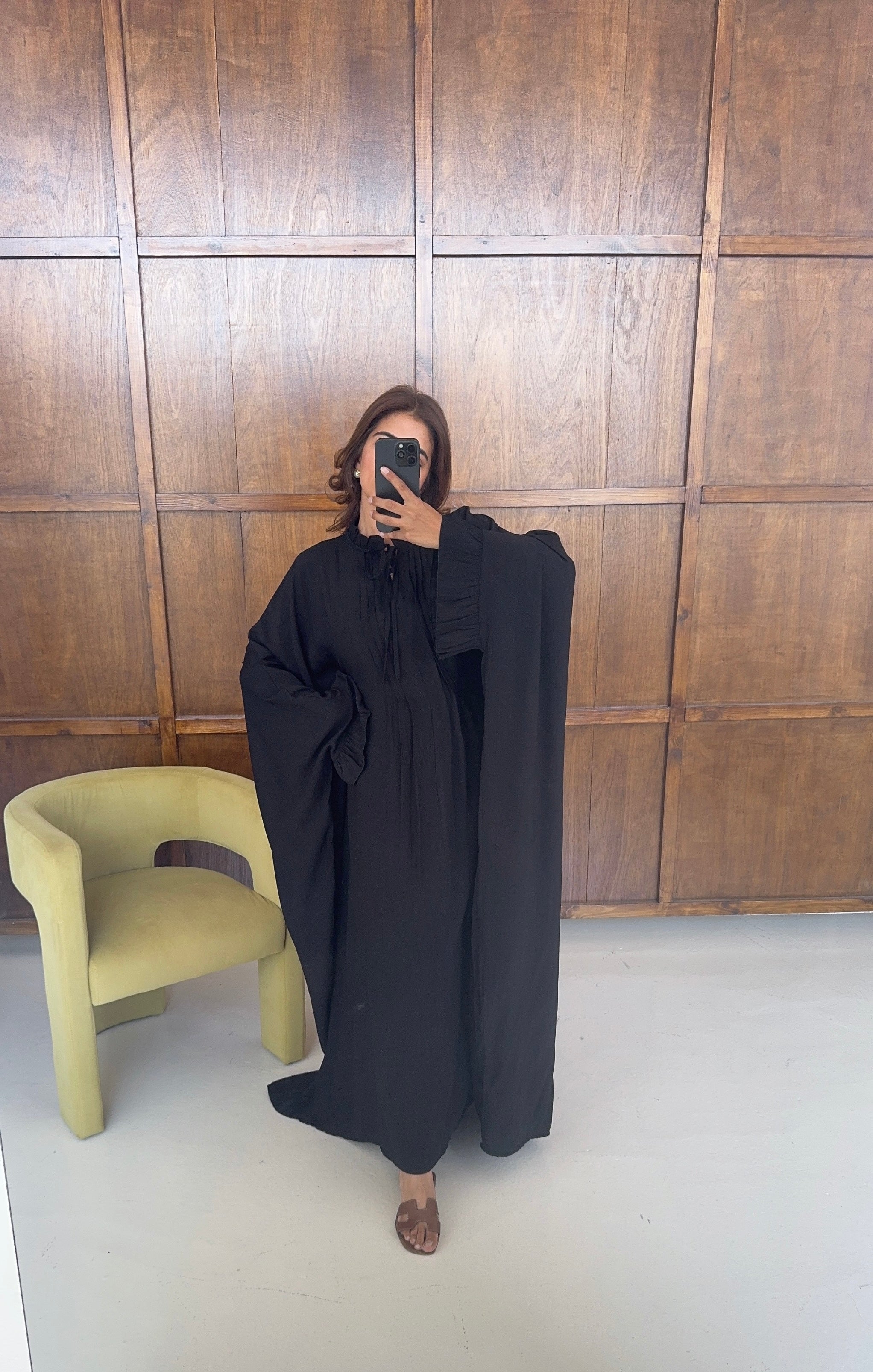 ROBE COL MONTANT NOIR - SOLEA