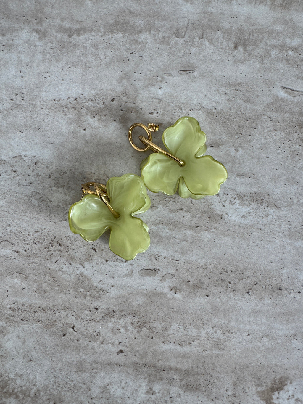 PISTACHIO FLEUR BOUCLES D'OREILLES